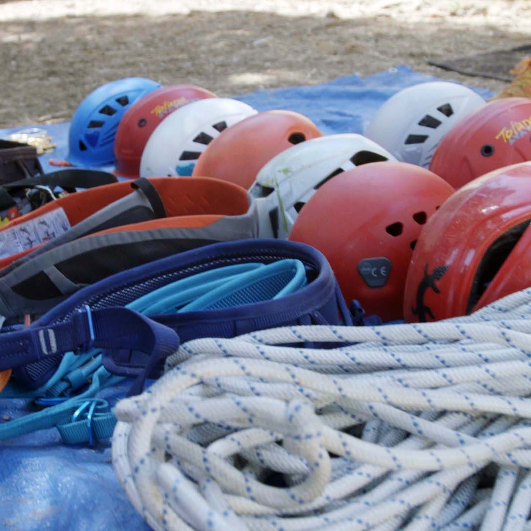 Escalada materiales seguridad 01